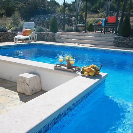 Holiday home Ela - Three Bedroom With Outdoor Pool St Dracevica